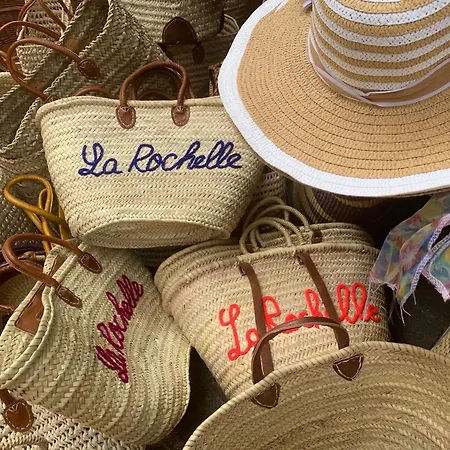 Des Hirondelles Szálloda Saint-Hilaire-des-Loges